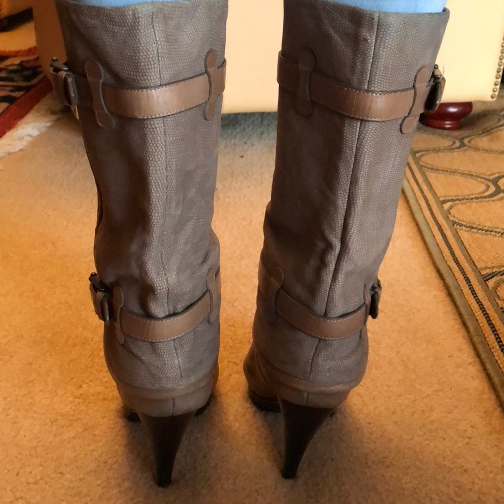 Cole Han Nike Air boots in tan leather & suede - Picture 8 of 8
